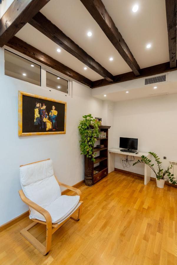 Suay Apartments Севилья Экстерьер фото